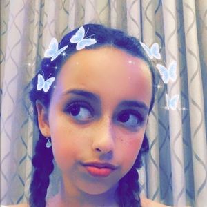 Meet your Posher, Arielle